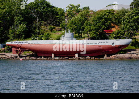 WW2 veterano finlandese sommergibile Vesikko è attualmente sul display come un pezzo da museo in Suomenlinna, Helsinki. Foto Stock