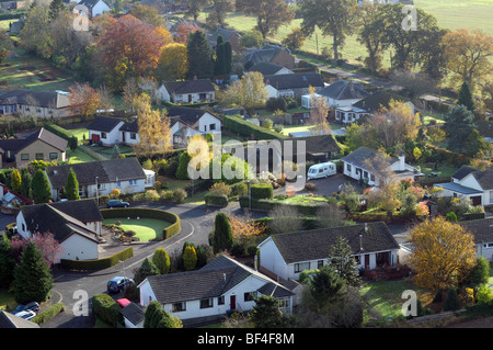 Una veduta aerea di edilizia residenziale in Scozia, Perthshire. Foto Stock