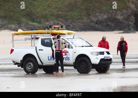 Veicolo bagnino sulla spiaggia Foto Stock