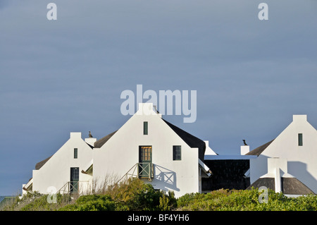 Case in Cape Dutch stile architettonico in Arniston, Sud Africa e Africa Foto Stock