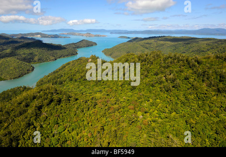 Vista aerea del Whitsunday Island, isola di gancio, Whitsunday Islands National Park, Queensland, Australia Foto Stock
