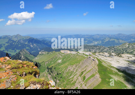 Vista dal Hoher Ifen Mountain verso Gottesacker Plateau, Vorarlberg, Allgaeu Alpi, Austria, Europa Foto Stock