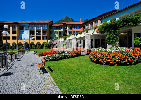 Hotel Hapimag, Lago Maggiore Lago, Cannero Riviera, Piemonte, Italia, Europa Foto Stock