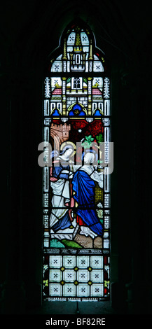 Una vetrata raffigurante Maria ed Elisabetta in Giudea, Chiesa di St Mary, Sud Tidworth, Wiltshire Foto Stock