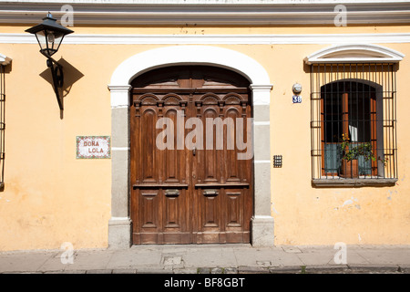 Architettura coloniale, Antigua, Guatemala Foto Stock