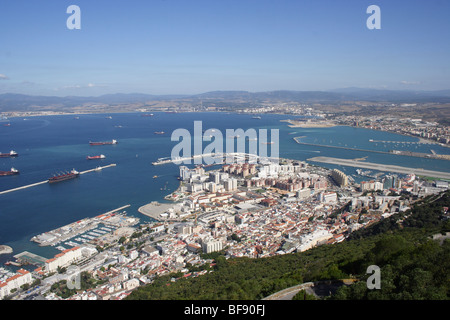 Città di Gibilterra. La Rocca di Gibilterra, nella penisola iberica. Foto Stock