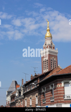 Basilica Notre Dame de Brebieres. Albert. Picardie. Valle della Somme. Francia Foto Stock