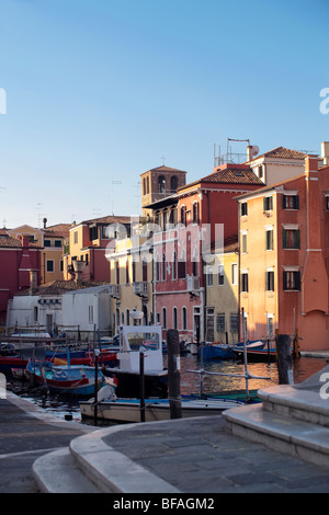 Chioggia come si vede dal ponte di Vigo. Veneto, Italia Foto Stock