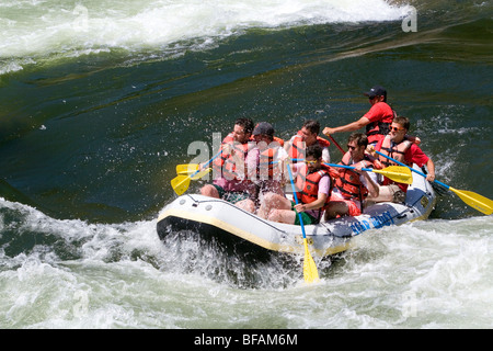 Whitewater Rafting il principale fiume Payette in a sudovest Idaho, Stati Uniti d'America. Foto Stock