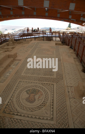 Mosaico sul pavimento della casa di eustolios kourion repubblica di Cipro in Europa Foto Stock
