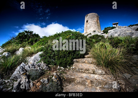 Torre di avvistamento dei pirati, Cap Formentor, Mallorca Foto Stock