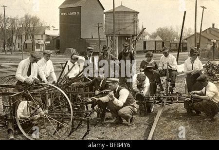 Agricoltura Gli studenti in macchinari agricoli Classe Foto Stock