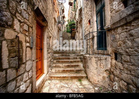 Vicoli della città vecchia di Dubrovnik, Croazia Foto Stock