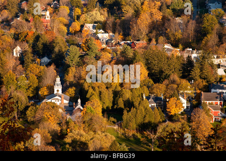 Vista autunnale di Woodstock Vermont da Mt. Tom, STATI UNITI D'AMERICA Foto Stock