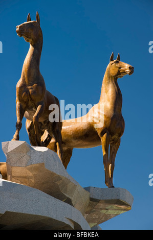Cavalli elementi fontana Foto Stock