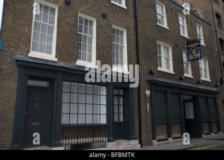 Il Captain Kidd Public House, Wapping High Street London E1 REGNO UNITO Foto Stock