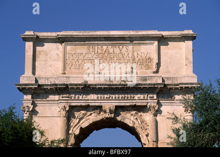 Italia, Roma, foro Romano, arco di Tito Foto Stock