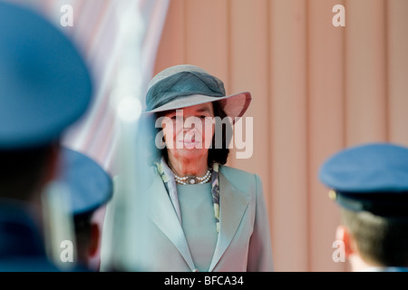 Livia klausova durante la cerimonia di benvenuto all aeroporto di Praga, Repubblica ceca, 26 settembre 2009. Foto Stock