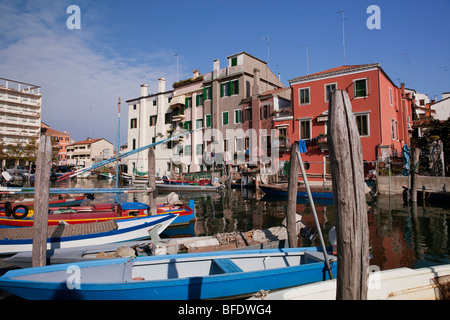 Chioggia e storica città conosciuta per il suo mercato del pesce vicino a Venezia, Italia Foto Stock