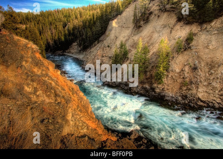 Roccia lavica nella lava canyon sul fiume Chilko nel Chilcotin regione della Columbia britannica in Canada Foto Stock