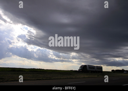 Rurale (Texas Panhandle) prima della tempesta Foto Stock