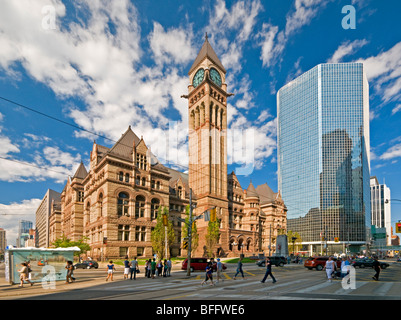 Il vecchio municipio, angolo di Queen Street West & Bay Street, Toronto, Canada Ontario, America del Nord Foto Stock