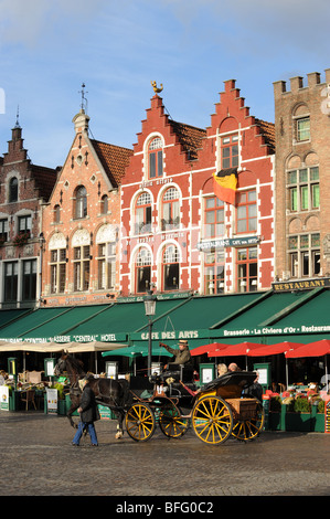 Il Markt a Bruges in Belgio in Europa Foto Stock