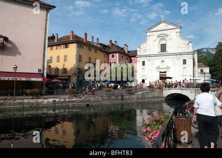 La chiesa di Saint Francois de Sales Quai de Vicenza Annecy Foto Stock