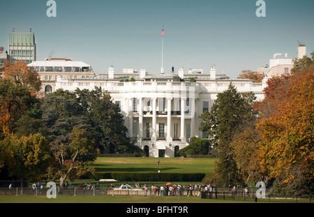 La Casa Bianca dal National Mall in autunno, Washington DC, USA Foto Stock