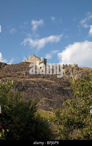 Il castello sulla collina Tourbillon a Sion Foto Stock