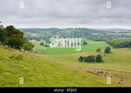 Sentiero pubblico vicino a Cissbury Ring nel West Sussex England Foto Stock