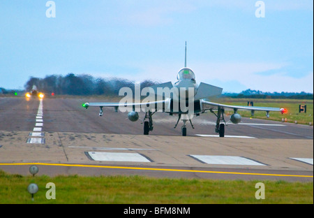 Eurofighter Typhoon a RAF Kinloss Morayshire SCO 5562] Foto Stock
