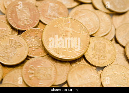 American Eagle, Sud Africa Krugerrand e fiorino olandese monete d'oro. Foto Stock