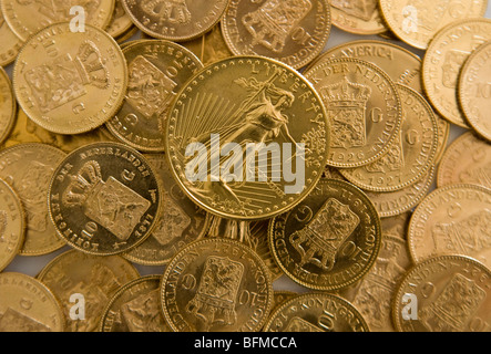 American Eagle, Sud Africa Krugerrand e fiorino olandese monete d'oro. Foto Stock