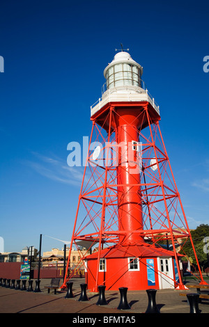 In Australia, in Sud Australia, Adelaide. Il restaurato a sud Nettuno Island Lighthouse presso la Queen's Wharf in Port Adelaide. Foto Stock