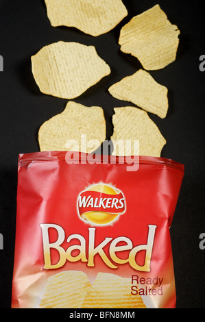 Walkers pronto salata patatine al forno Foto Stock