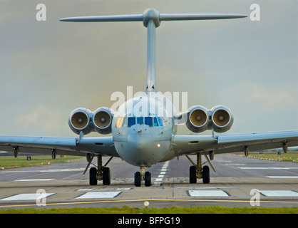 RAF VC 10 tanker aerei in arrivo a Varese Ligure Air Base nel Morayshire Scotland SCO 5.563 Foto Stock