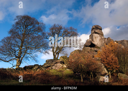 "Robin cappe Stride 'rock formazione nel Derbyshire Foto Stock