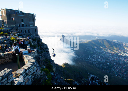 La Cabinovia di Table Mountain e stazione ristorante Foto Stock