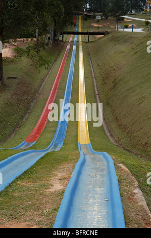 Parco giochi diapositiva. São Roque, São Paulo, Brasile 11/07/2007 a 11:09am. Foto Stock