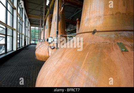 Caol ila, Malt Whisky Distillery, isola di Islay, SCOZIA Foto Stock