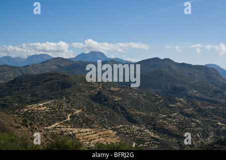 Montaggio dh Askordalia IERAPETRA Grecia CRETA montagne cretesi Lasithi campagna Foto Stock