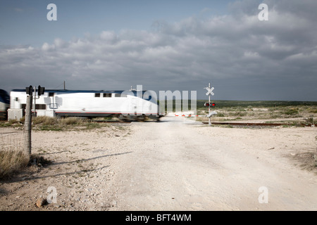 Attraversamento ferroviario, Amistad National Recreation Area, Texas, Stati Uniti d'America Foto Stock