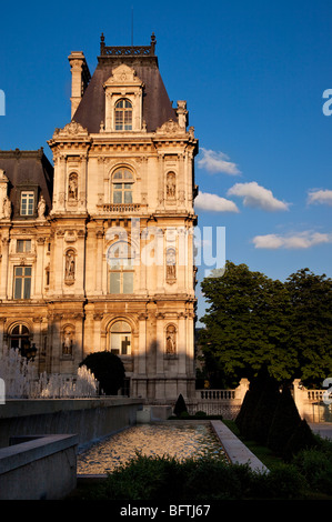 Hotel de Ville al tramonto, Parigi Francia Foto Stock