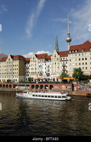 Berlino. Germania. Nikolaiviertel quartiere Nikolai, il ricostruito nel cuore medievale di Berlino. Foto Stock