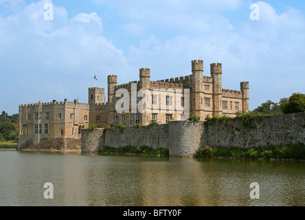 Immagine del magnifico Castello di Leeds Situato vicino a Maidstone, Kent, Regno Unito Foto Stock