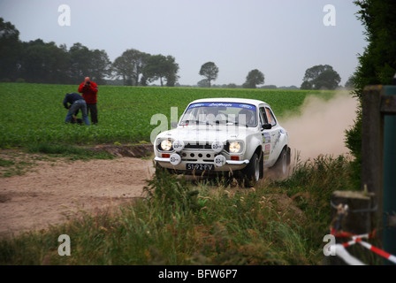 Ford Escort Mk 1 BDA a 2009 Paradigit olandese-ELE rally Foto Stock