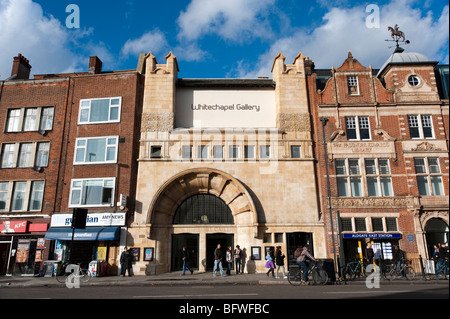 Whitechapel Gallery di Aldgate East, Londra, Inghilterra, Regno Unito Foto Stock
