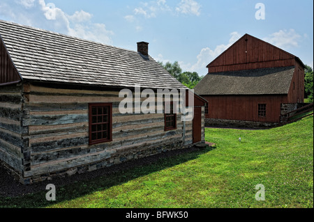 Negozio di fabbro ferraio e fienile a Daniel Boone Homestead Foto Stock