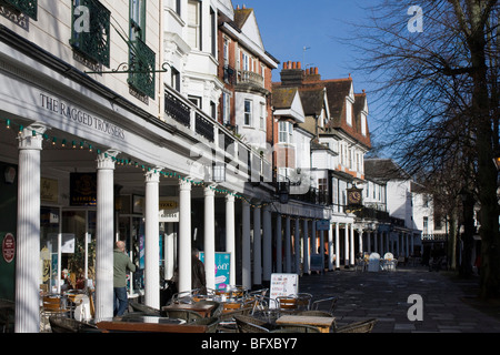 The Pantiles Royal Tunbridge Wells kent england Regno unito Gb Foto Stock